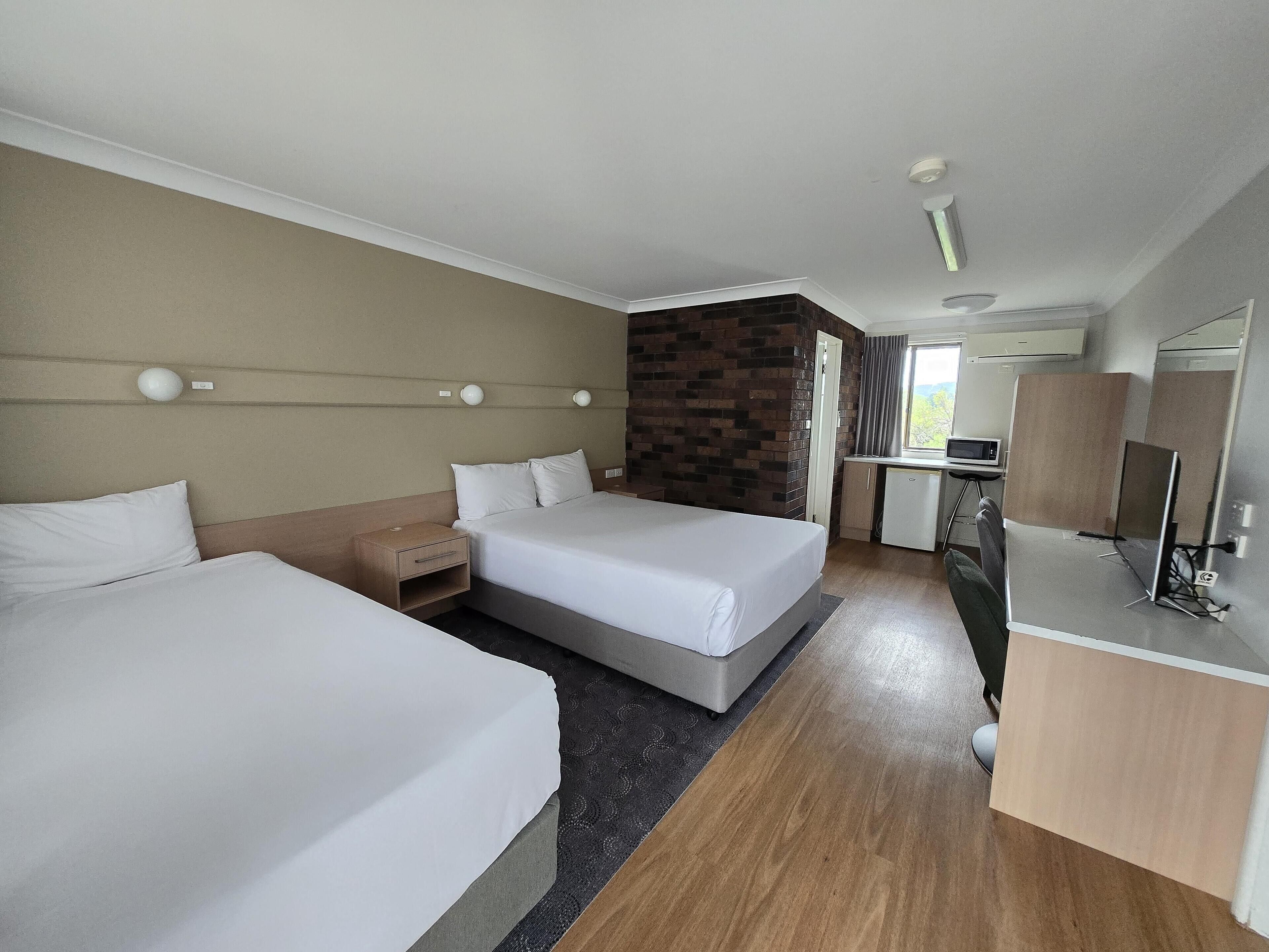 Suite, Multiple Beds, Non Smoking