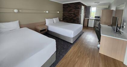 Best Western Parkside Motor Inn