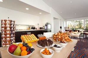 Daily buffet breakfast (EUR 17 per person)