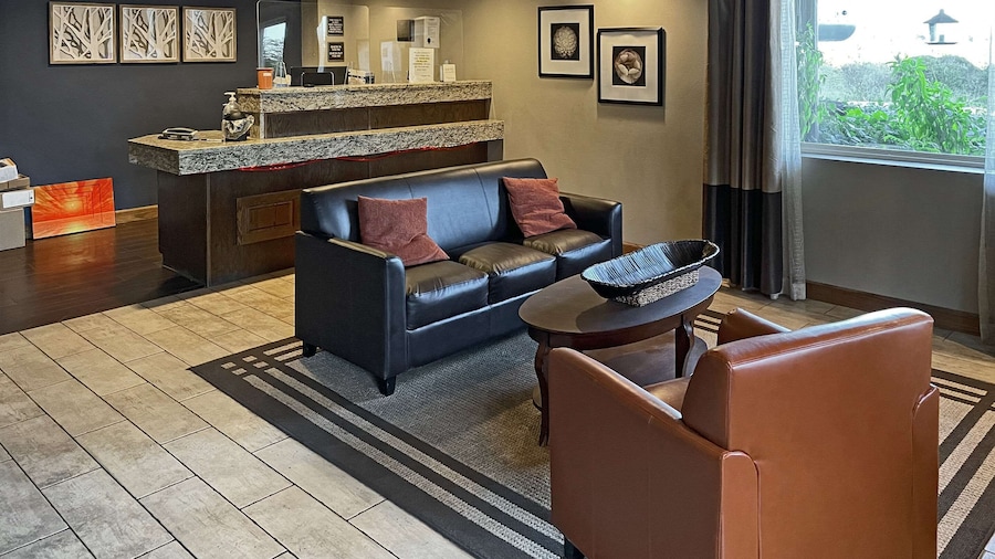 Quality Inn Clinton North