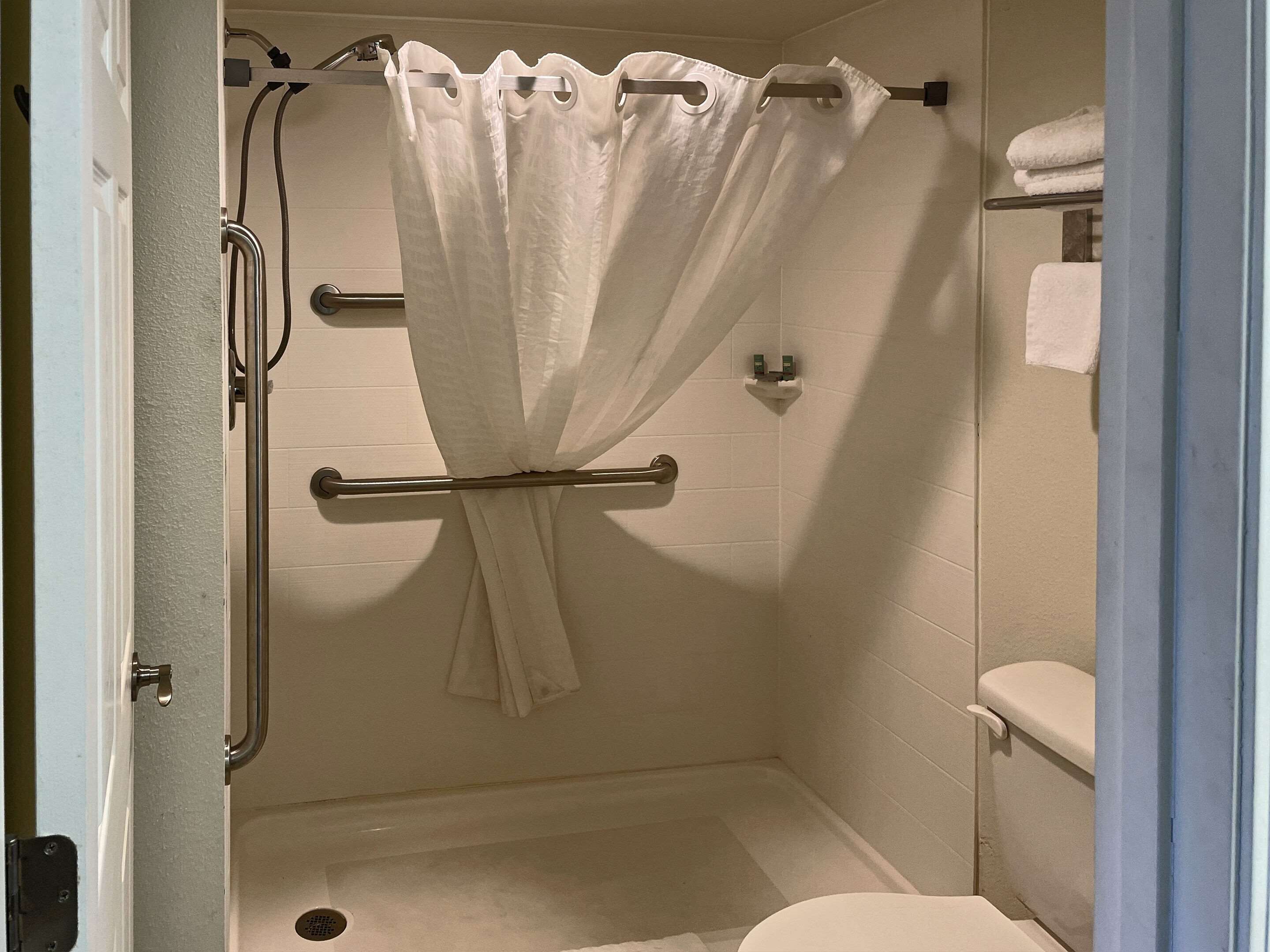 room, 2 double beds, accessible, non smoking | tempur-pedic beds, in-room safe, free cots/infant beds