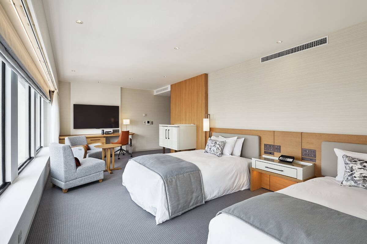 1 bedroom, in-room safe, laptop workspace, blackout curtains