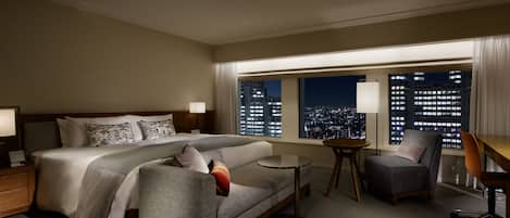 Chambre Deluxe (Club Lounge Access) | 1 chambre, couette en duvet d'oie, coffres-forts dans les chambres