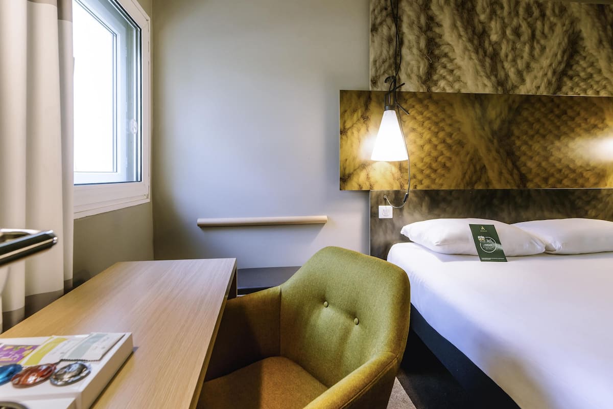 Premium bedding, pillow-top beds, desk, soundproofing