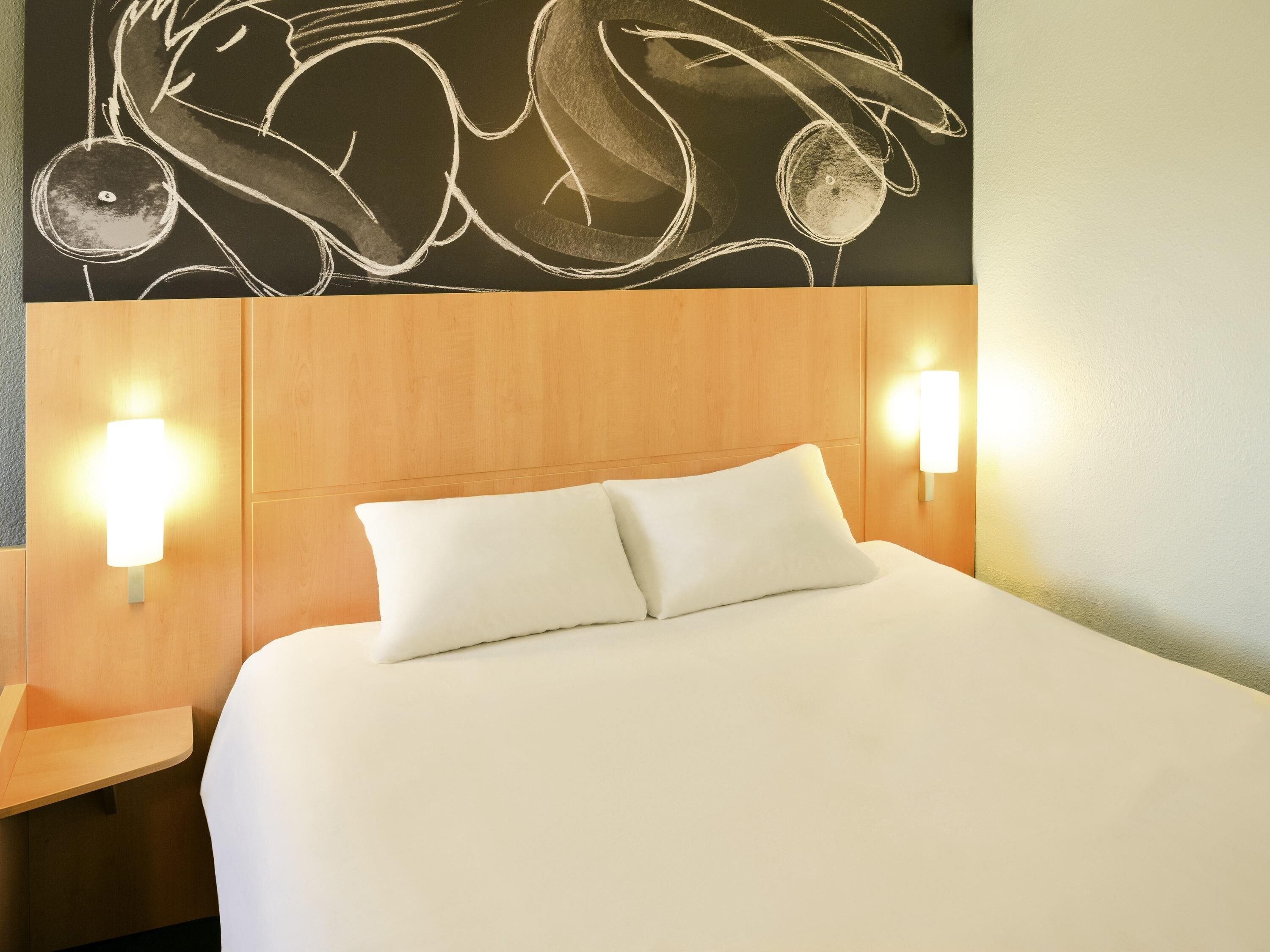 Zimmer, 1 Doppelbett | Hochwertige Bettwaren, Pillowtop-Betten, Schreibtisch