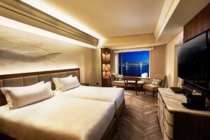 Premium-Zimmer, 2 Einzelbetten, Zutritt zur Club Lounge, Buchtblick (Japanese) | Minibar, Zimmersafe, Schreibtisch, Verdunkelungsvorhänge