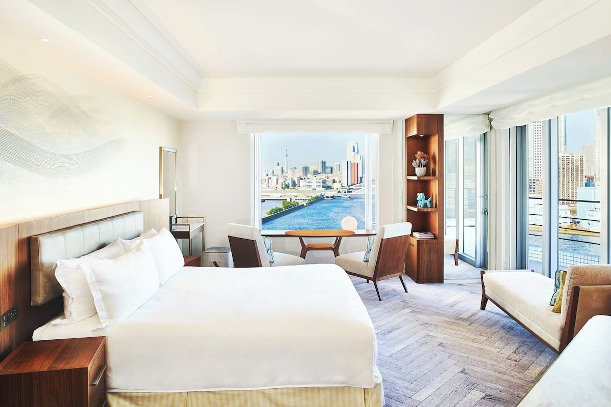 Suíte júnior, 1 cama King, acesso ao Club Lounge, vista para o rio (Japanese) | 1 quarto, frigobar, cofres nos quartos, escrivaninha