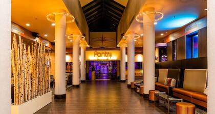 The Verve Hotel Boston Natick, Tapestry Collection by Hilton