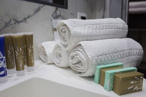 Chambre quadruple | Commodité de la chambre