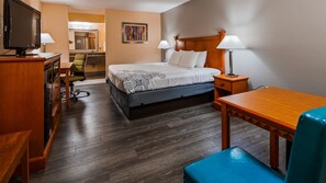 Pillowtop beds, desk, laptop workspace, iron/ironing board - Best Western Jacksonville near Little Rock Air Force Base (Jacksonville)