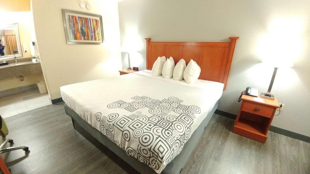 Pillowtop beds, desk, laptop workspace, iron/ironing board