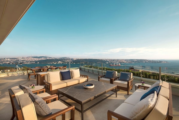 Presidential-Suite, 1 King-Bett | Ausblick vom Zimmer