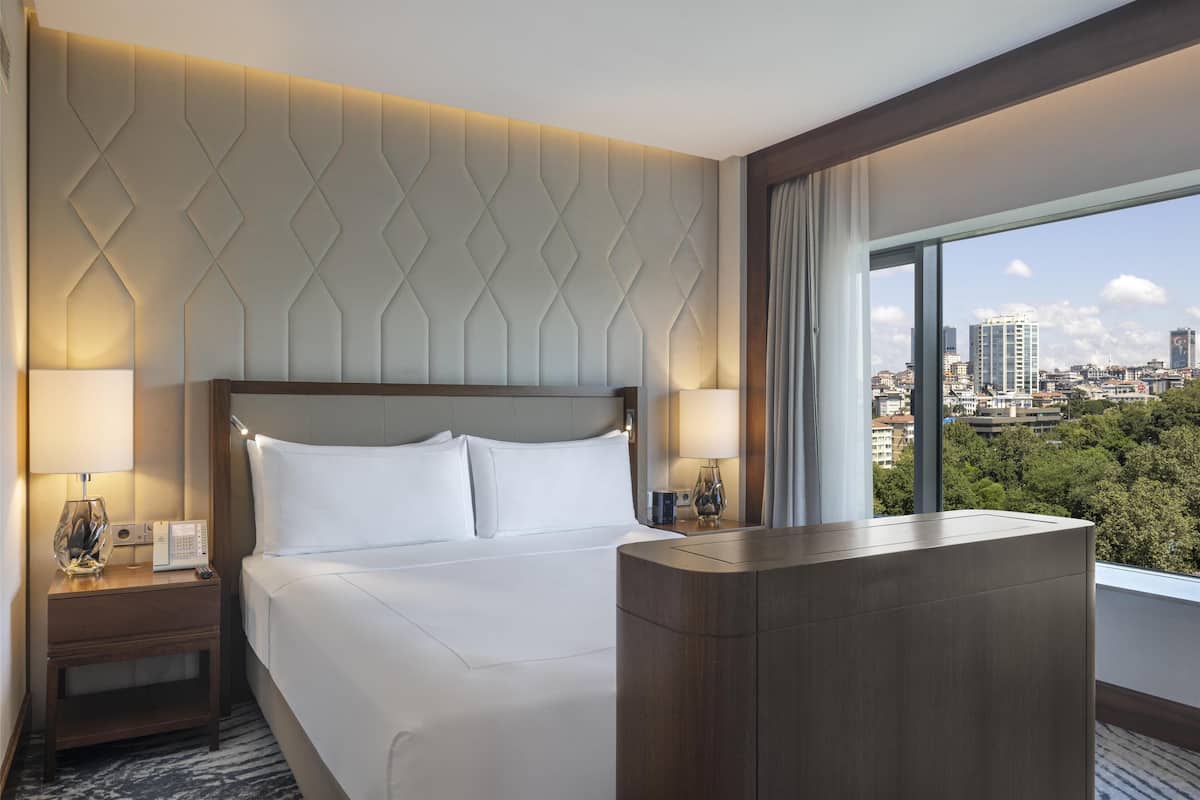 1 slaapkamer, luxe beddengoed, een minibar, een kluis op de kamer