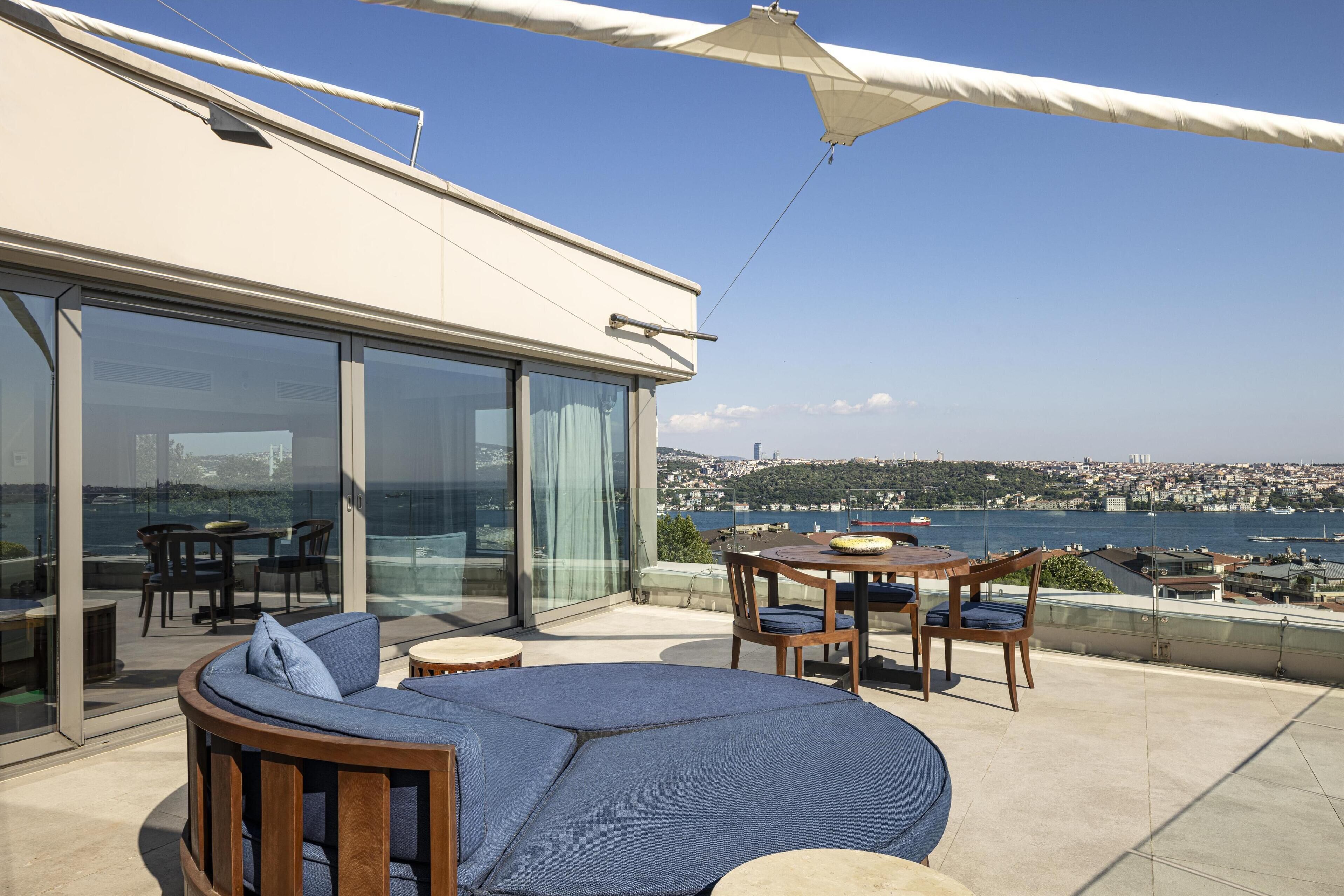 suite, 1 king bed (ambassador) | view from room