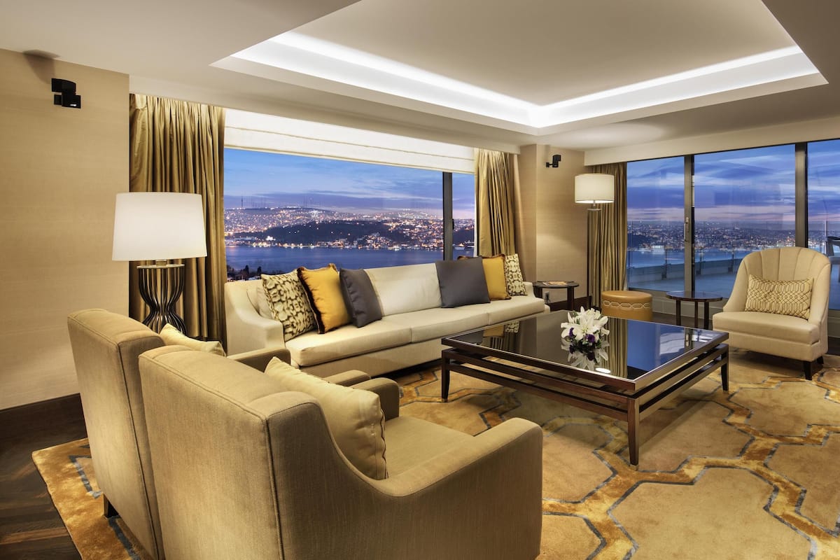 Presidential Suite, 1 King Bed | Living area | 46-inch LED TV with satellite channels, TV, DVD player