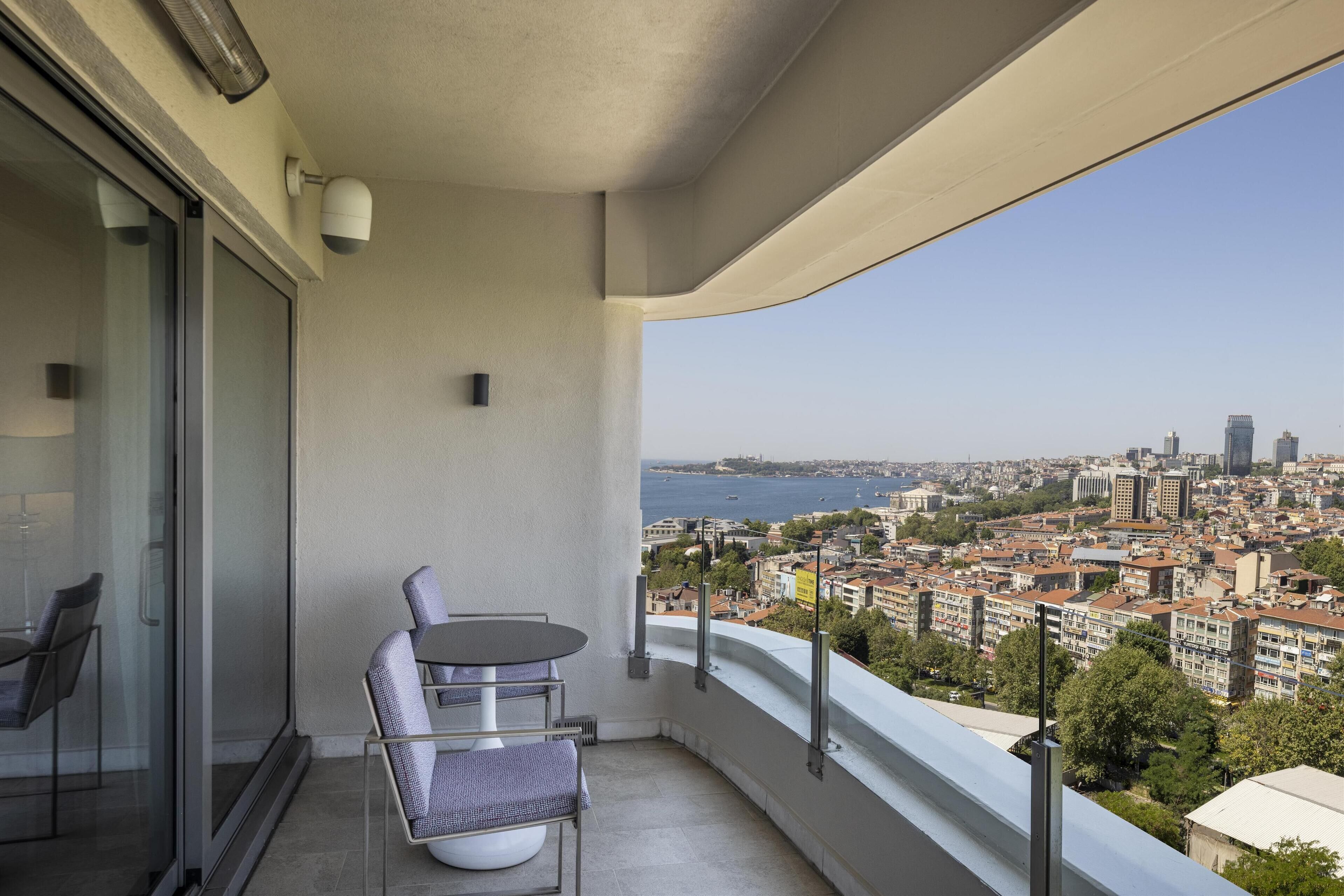 Photo - Conrad Istanbul Bosphorus