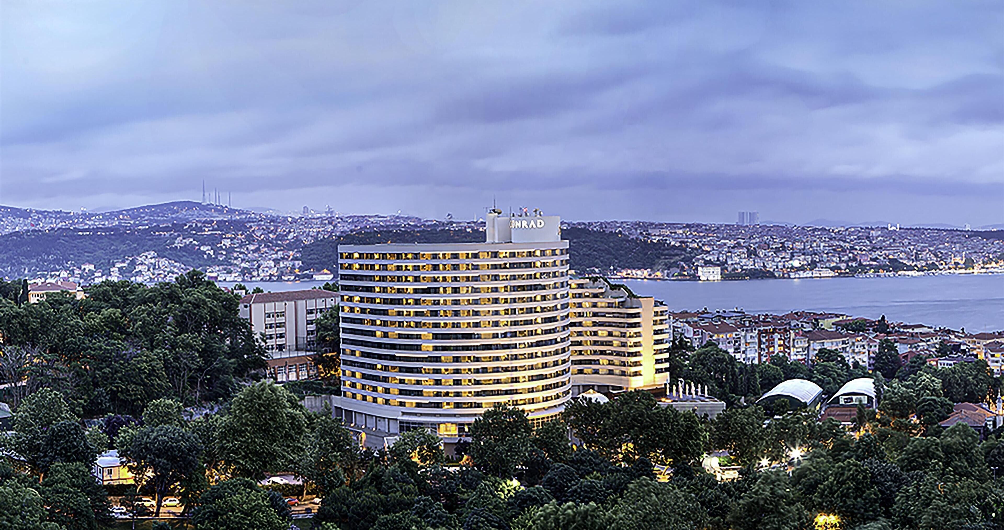 Photo - Conrad Istanbul Bosphorus