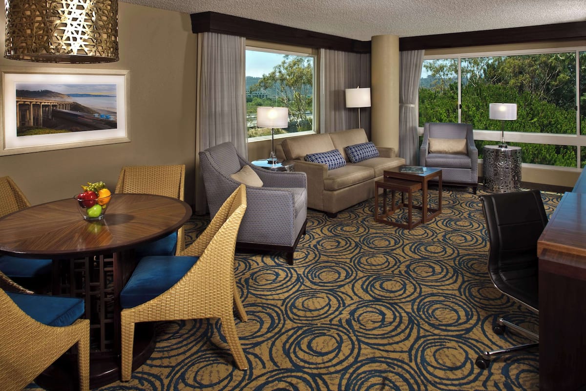 Standard Room | Living area