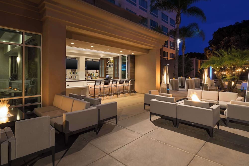 DoubleTree by Hilton San Diego - Del Mar