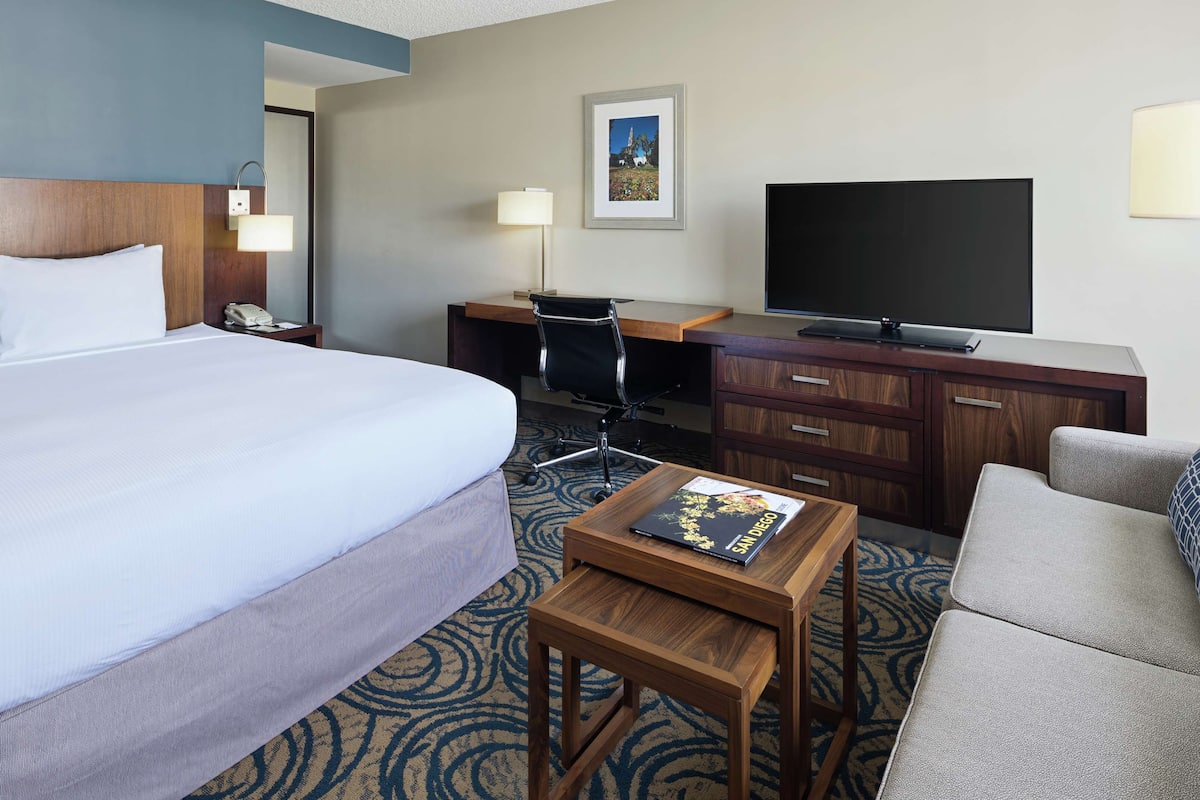 Premium bedding, pillow-top beds, in-room safe, desk