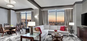 Hochwertige Bettwaren, Zimmersafe, Verdunkelungsvorhänge