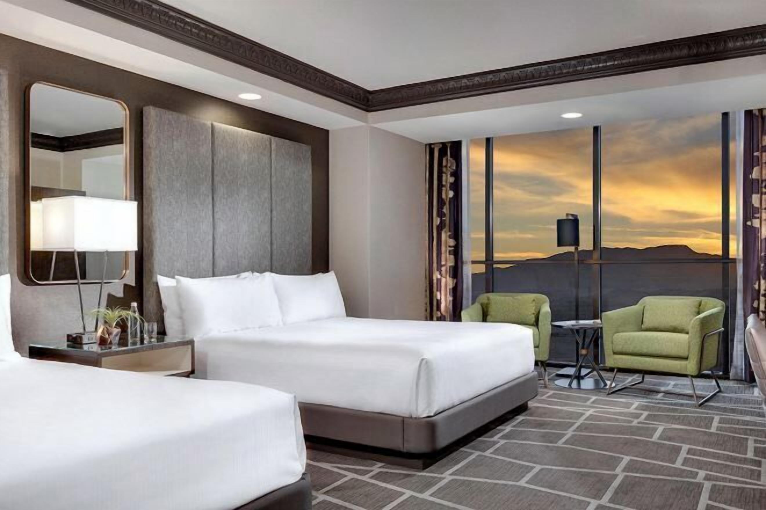 Premium bedding, in-room safe, blackout drapes, iron/ironing board