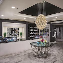 Couples treatment rooms, sauna, hot tub, steam room, body treatments