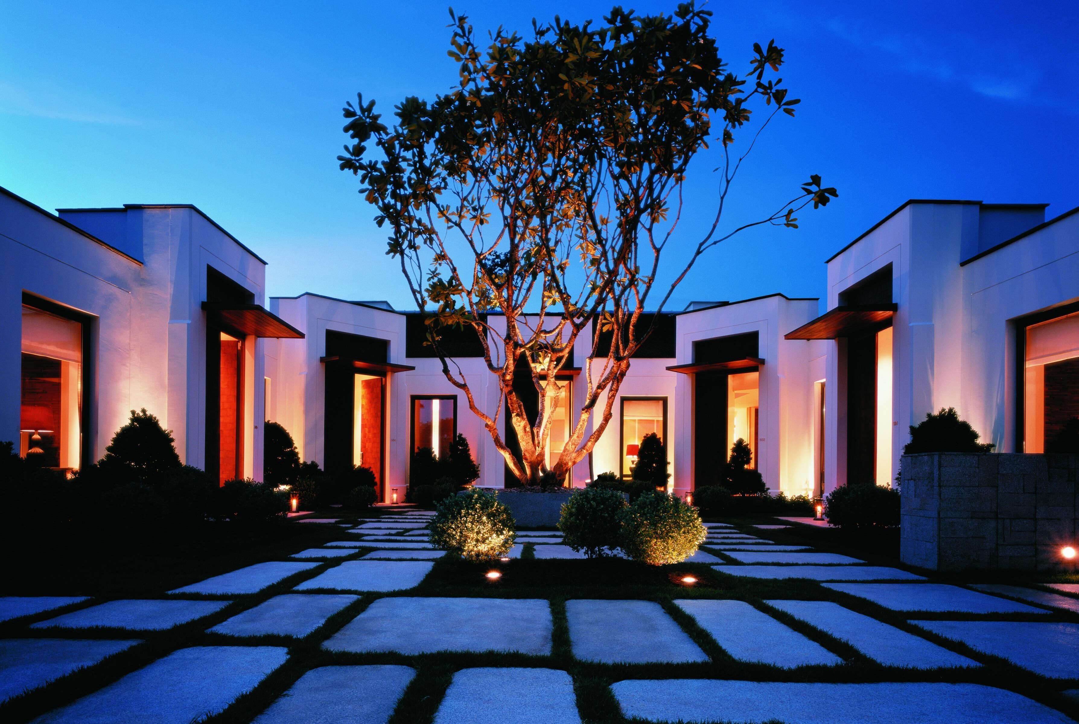 couples treatment room(s), sauna, steam room, body treatments