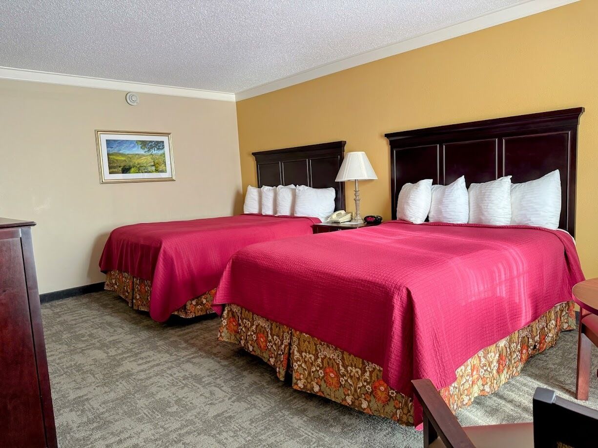 Habitación, 2 camas de matrimonio (Double) | Sistema de insonorización, tabla de planchar con plancha, cuna de viaje