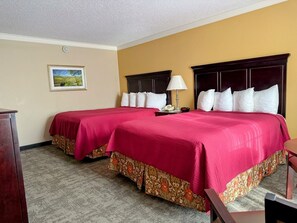 Rum - 2 queensize-sängar (Double) | Ljudisolering, strykjärn/strykbräda, resesäng och extrasängar