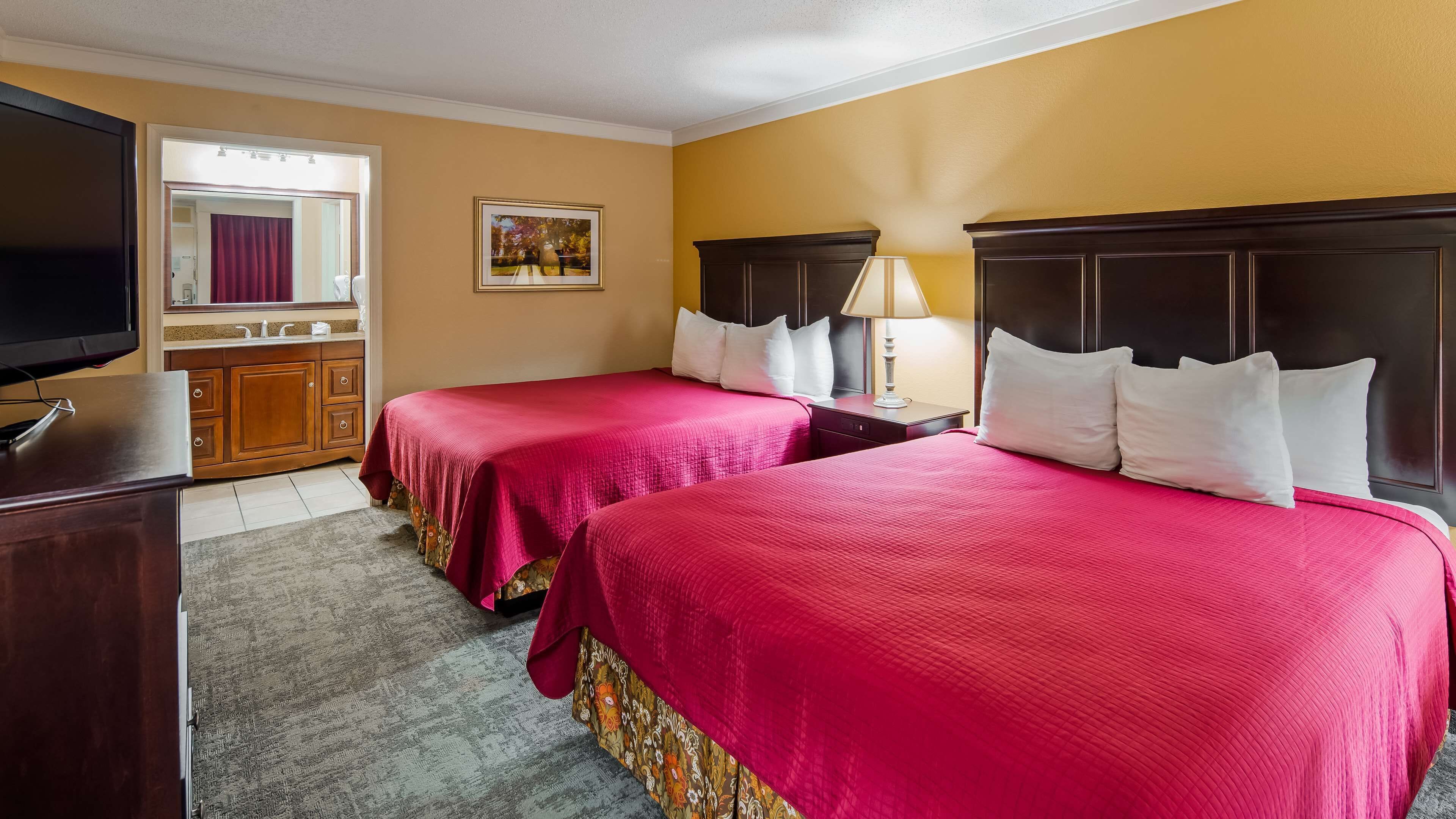 1 bedroom, soundproofing, iron/ironing board, free cots/infant beds