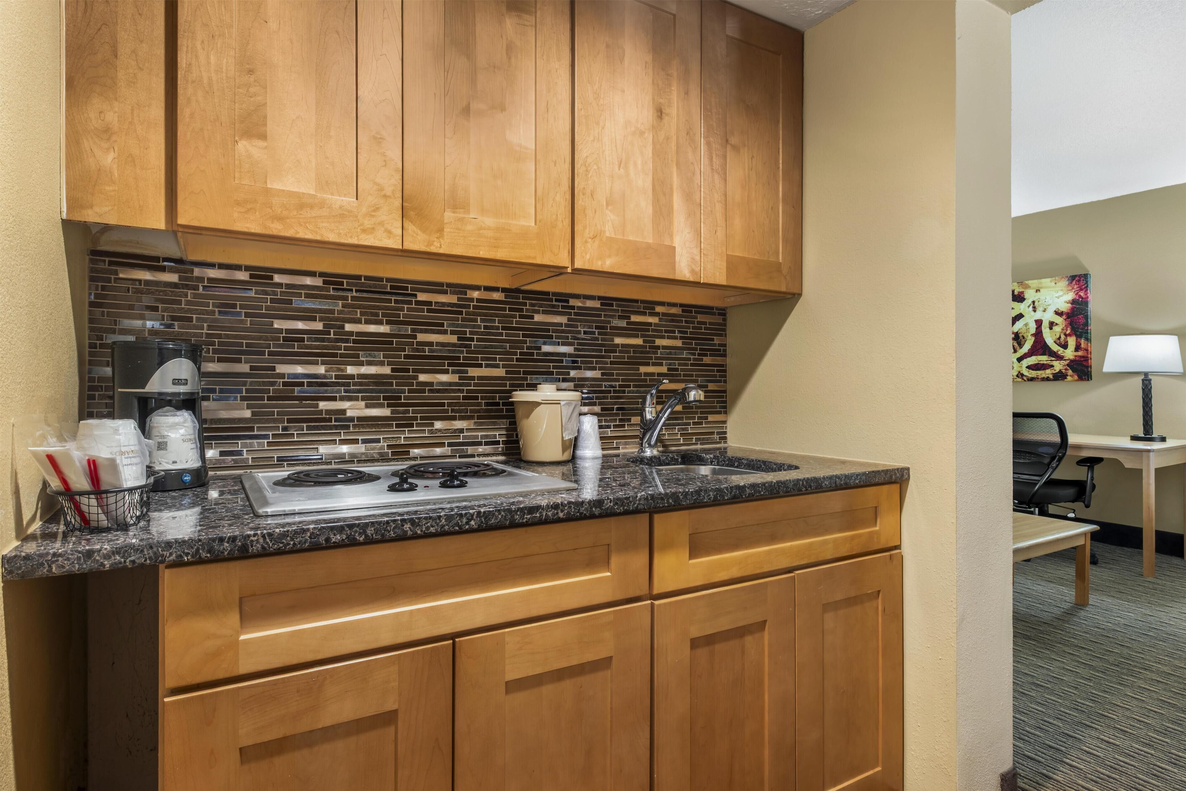 Standard Room, 2 Double Beds, Non Smoking, Kitchenette | Desk, iron/ironing board, rollaway beds, bed sheets