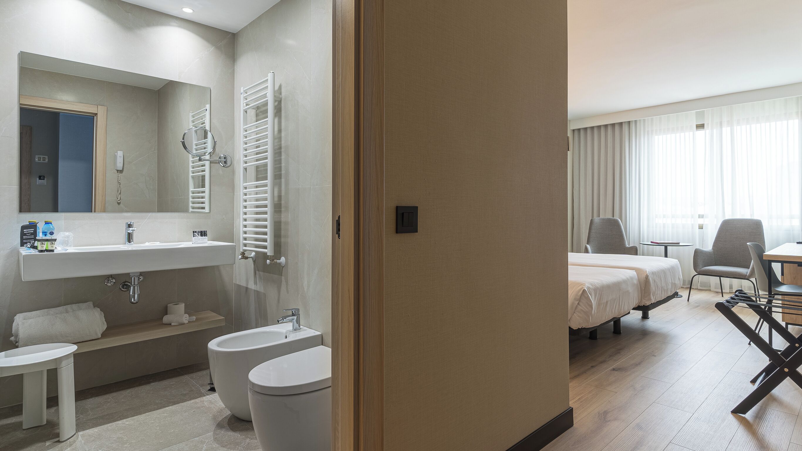 minibar, in-room safe, desk, blackout curtains