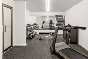 Fitness facility - SureStay Plus by Best Western Beaumont (Beaumont)