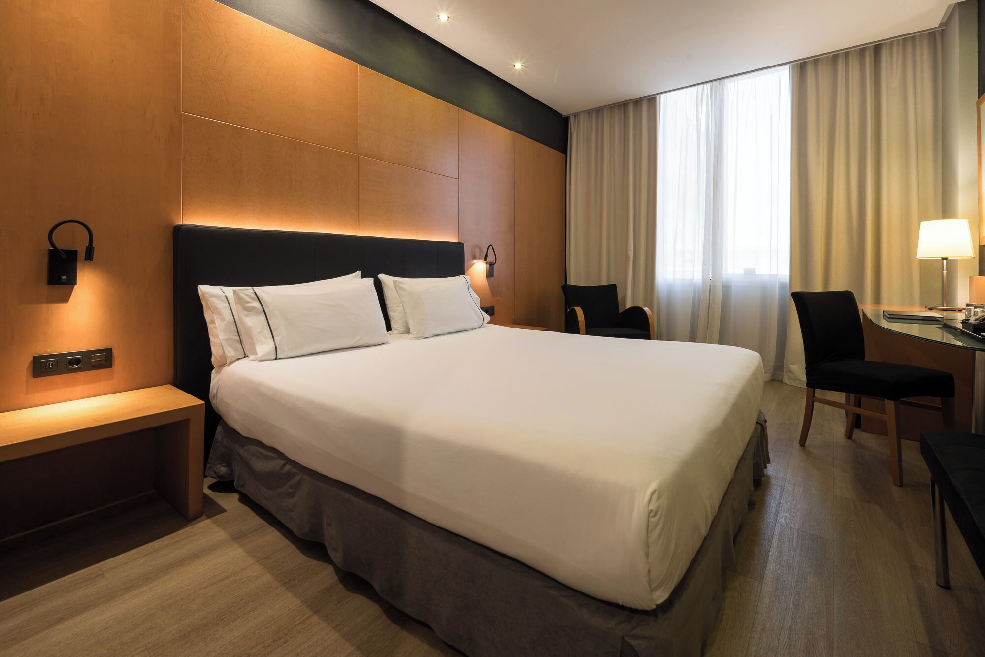 Down comforters, minibar, in-room safe, desk