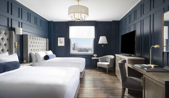 Premium bedding, in-room safe, desk, laptop workspace