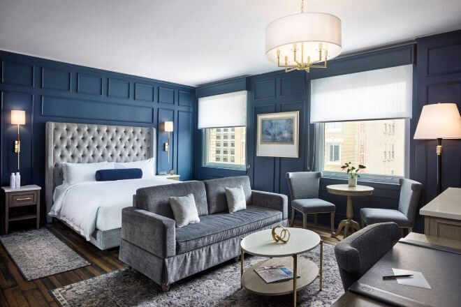 Premium bedding, in-room safe, desk, laptop workspace