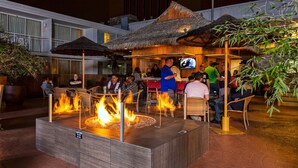 Interior - El Tropicano Riverwalk Hotel (San Antonio)