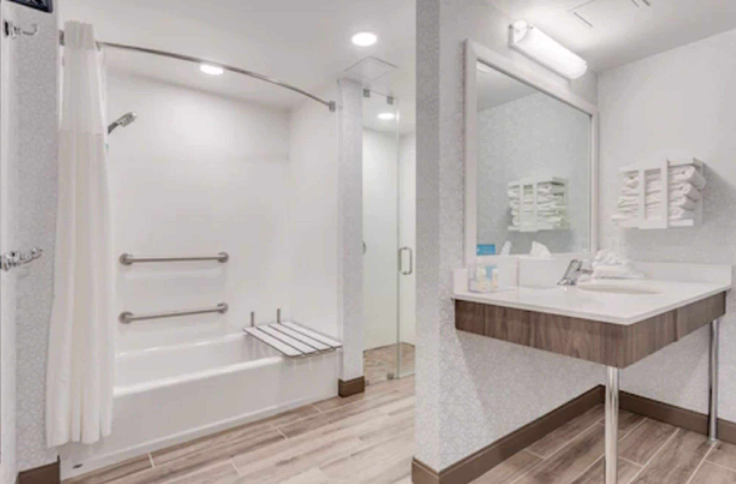 combined shower/bathtub, free toiletries, hair dryer, towels