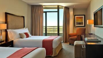 Avani Room | Minibar, in-room safe, desk, free WiFi