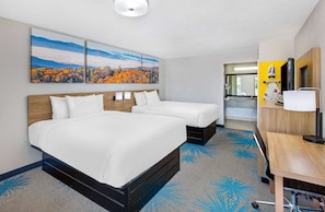 Chambre, 2 grands lits, non-fumeurs | Décoration personnalisée, ameublement personnalisé, bureau