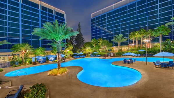 3 outdoor pools, pool cabanas (surcharge), pool umbrellas