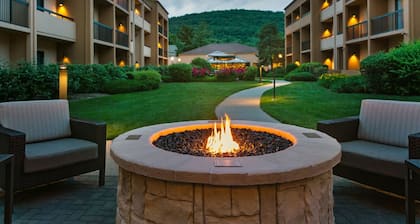 Courtyard by Marriott Mahwah