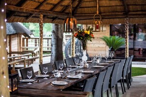 Masajes con piedras calientes, masajes de tejido profundo