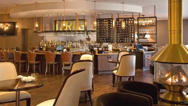 Lounge - Inn at the Commons (Medford)