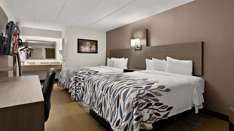 Red Roof Inn Cleveland - Westlake