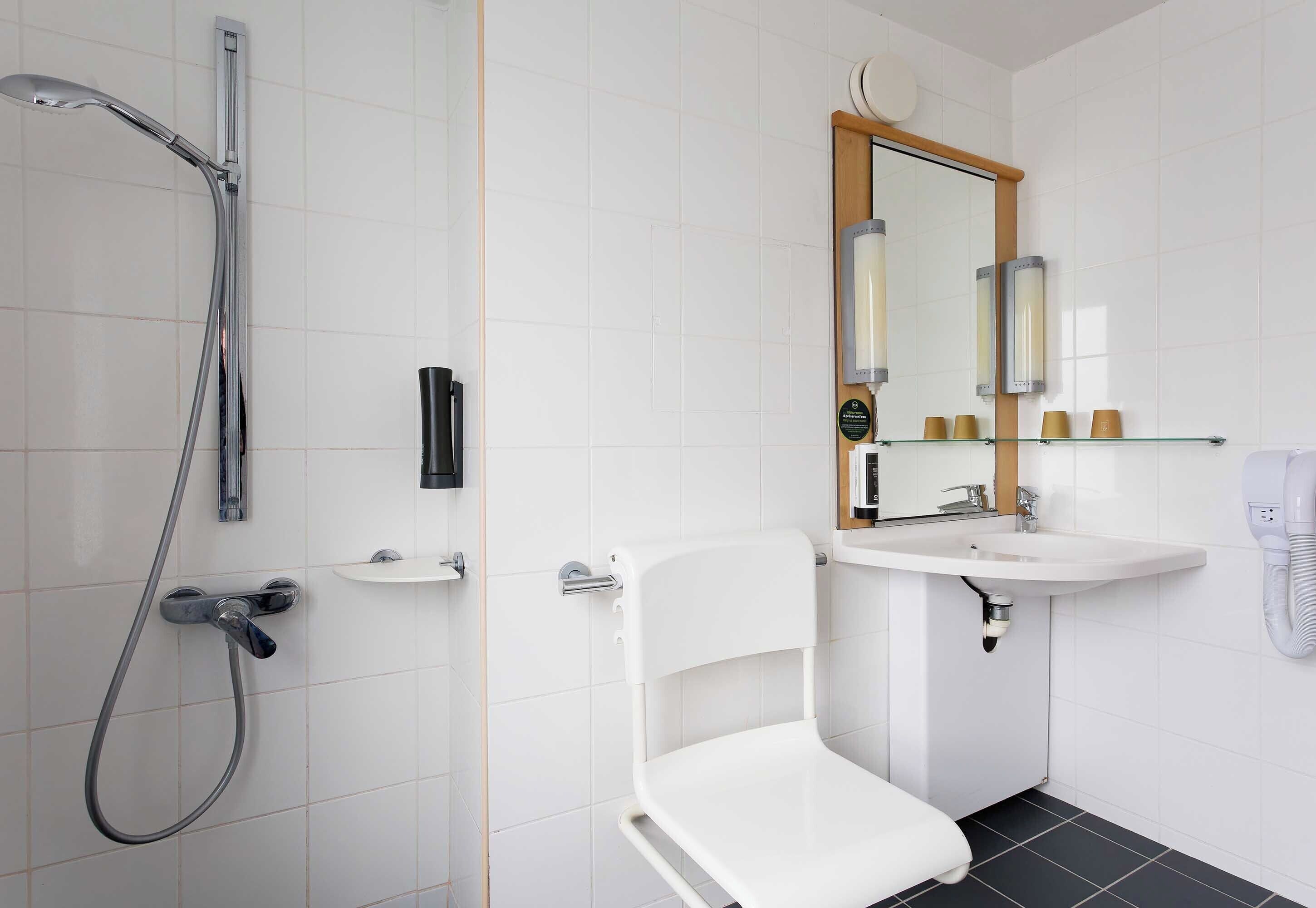 Foto - B&B HOTEL Reims Centre Erlon