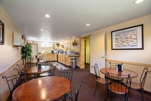 Desayuno buffet incluido todos los días 