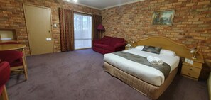 Kamar, 1 Tempat Tidur Queen | Ruang keluarga