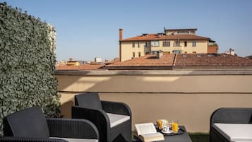 Camera, terrazzo, vista città | Terrazza/patio